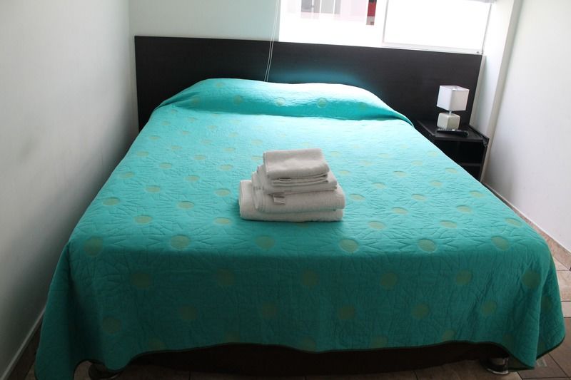 B&B Miraflores Wasi Independencia リマ エクステリア 写真