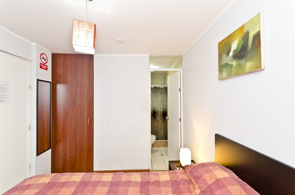 B&B Miraflores Wasi Independencia リマ エクステリア 写真