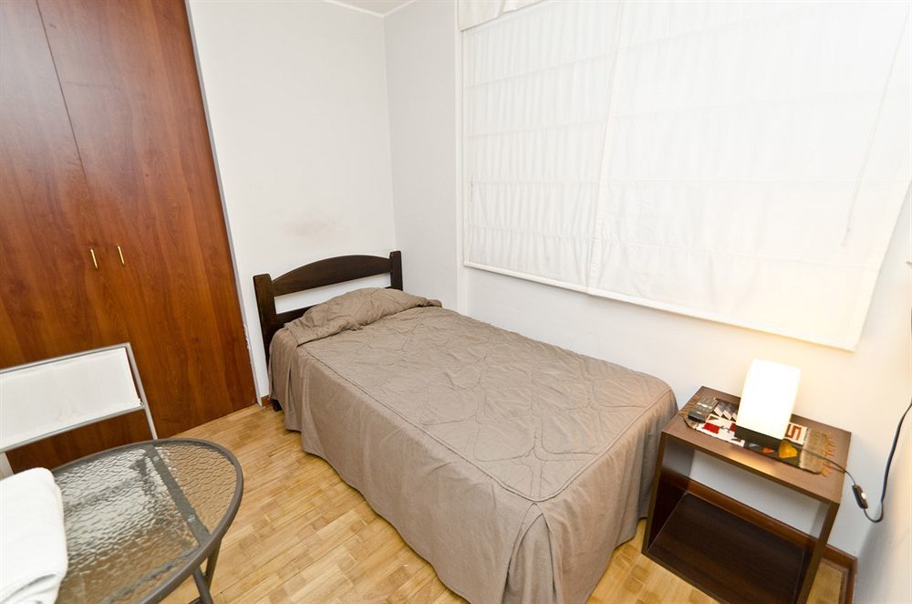 B&B Miraflores Wasi Independencia リマ エクステリア 写真