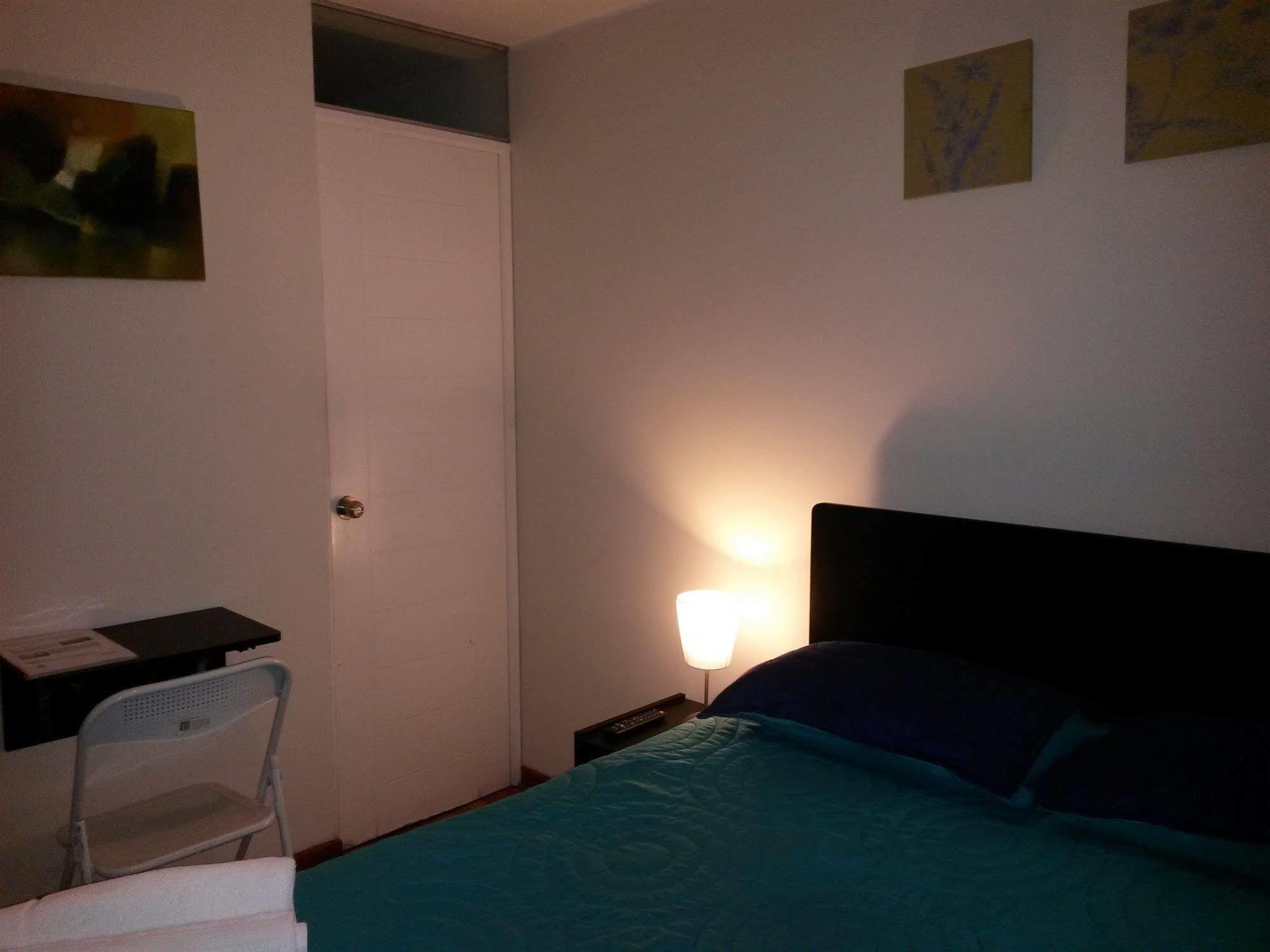 B&B Miraflores Wasi Independencia リマ エクステリア 写真
