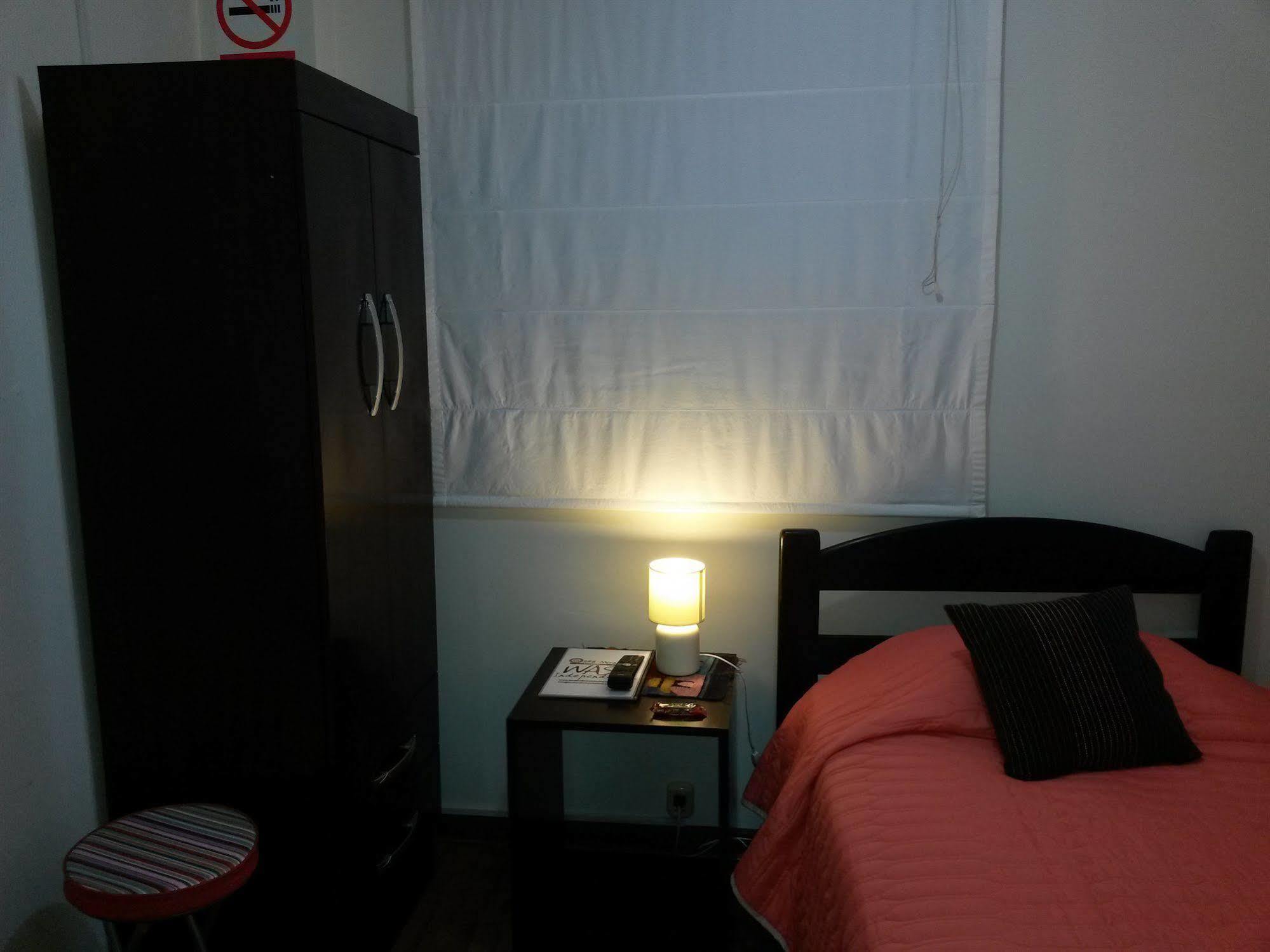 B&B Miraflores Wasi Independencia リマ エクステリア 写真
