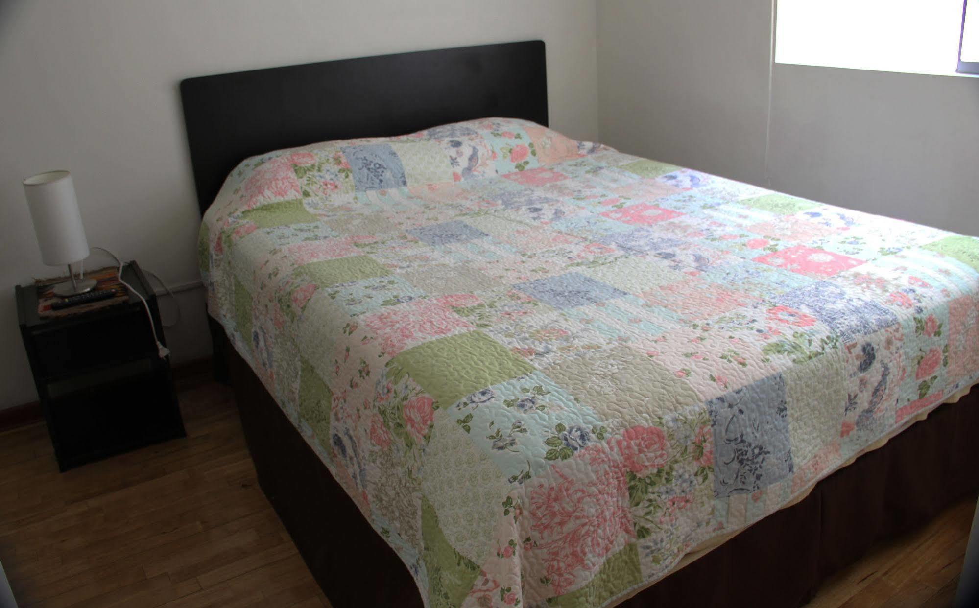B&B Miraflores Wasi Independencia リマ エクステリア 写真